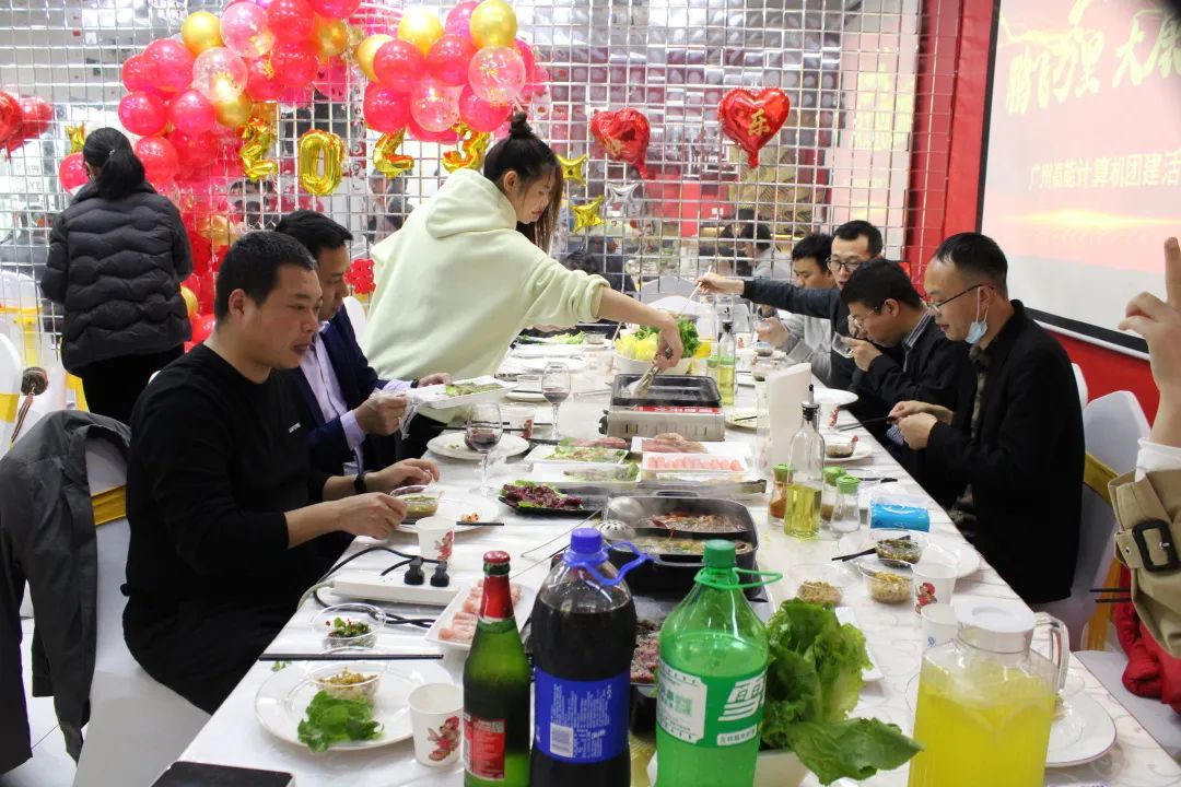 凝心聚力，蓄勢(shì)待發(fā)|高能計(jì)算機(jī)春日?qǐng)F(tuán)建，讓我們“轟趴”起來！(圖6)